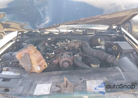 1998 Mercury Grand Marquis from USA, damaged, VIN 2MEFM74W1WX648316